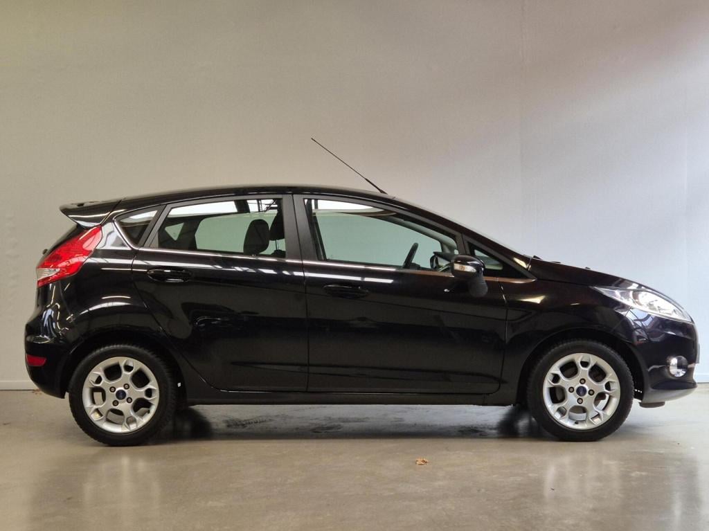 Ford Fiesta 1.25 titanium / distributieriem vervangen / koppeling vervangen