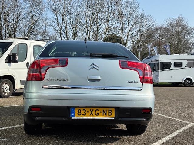 Citroen C5 berline 1.8-16v cool tech | airco | trekhaak | parkeerhulp voor 