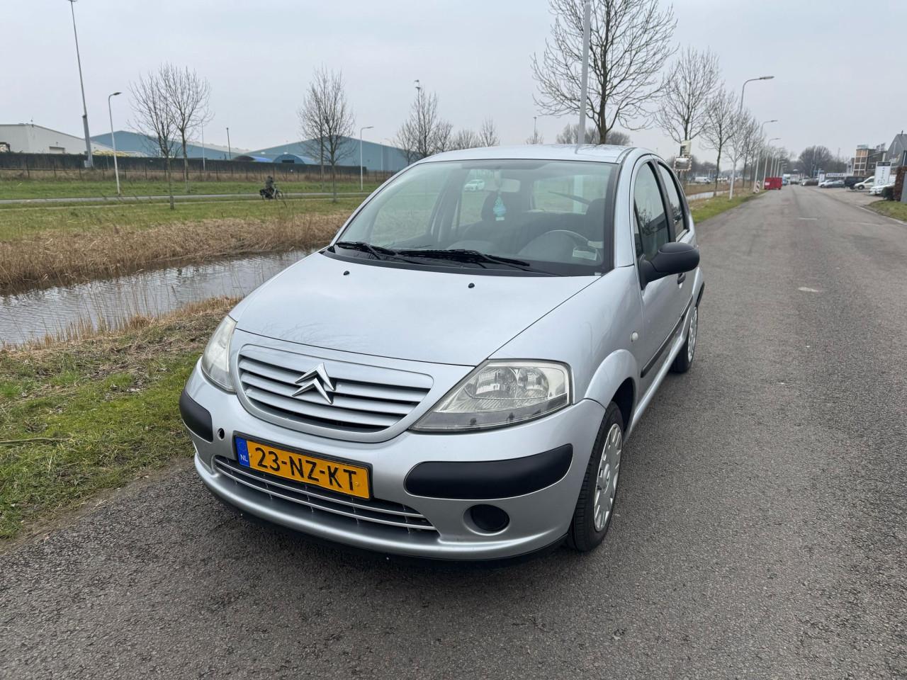 Citroen c3 bj 2004. 1250 euro