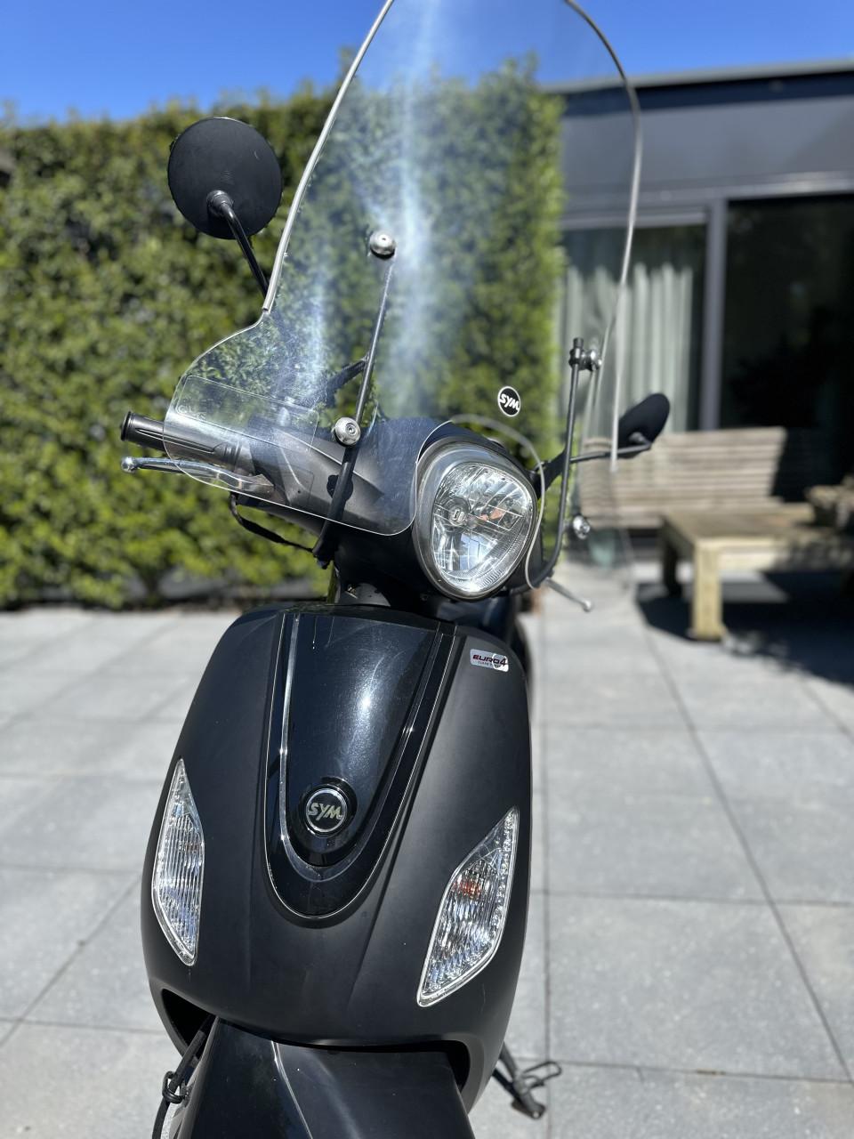 SYM Fiddle III mat zwart 25 km/h 2020