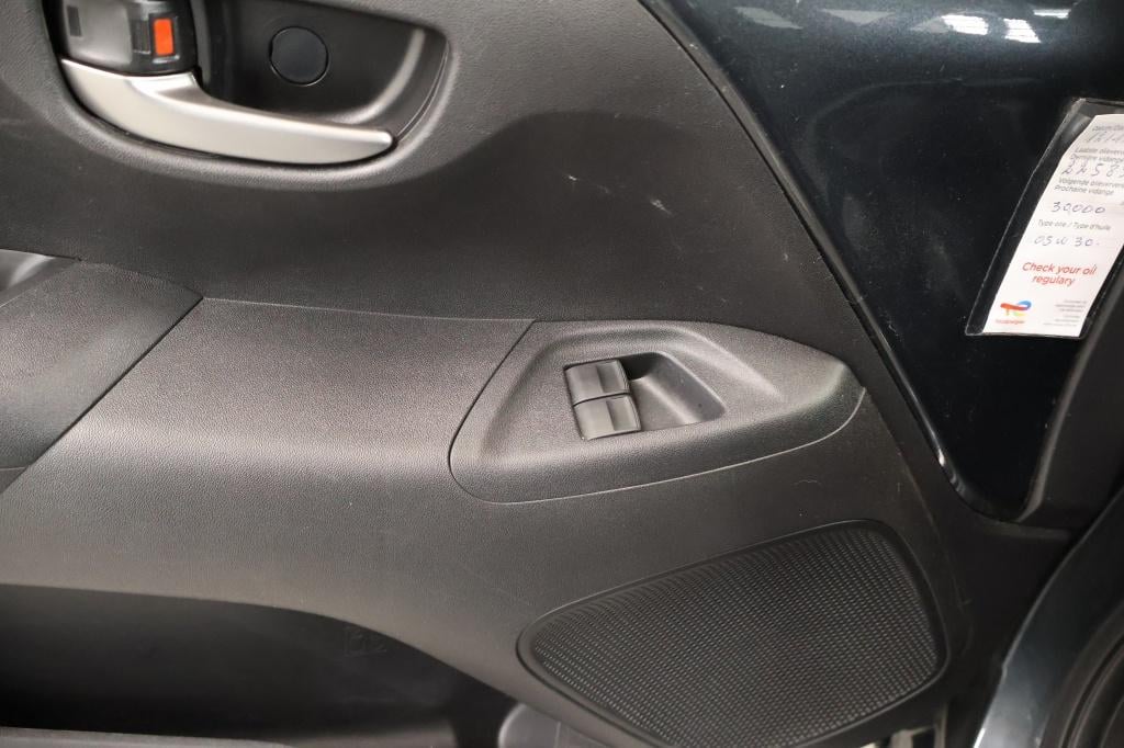 Toyota Aygo 1.0 vvt-i x-play