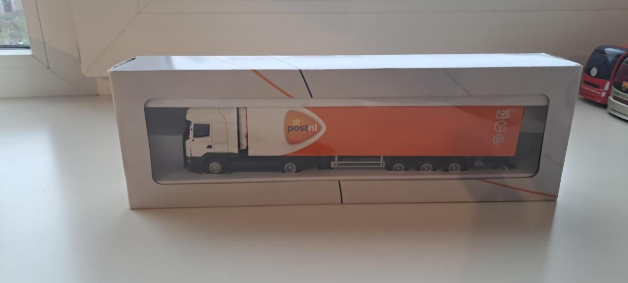 Miniatuur PostNL vrachtauto
