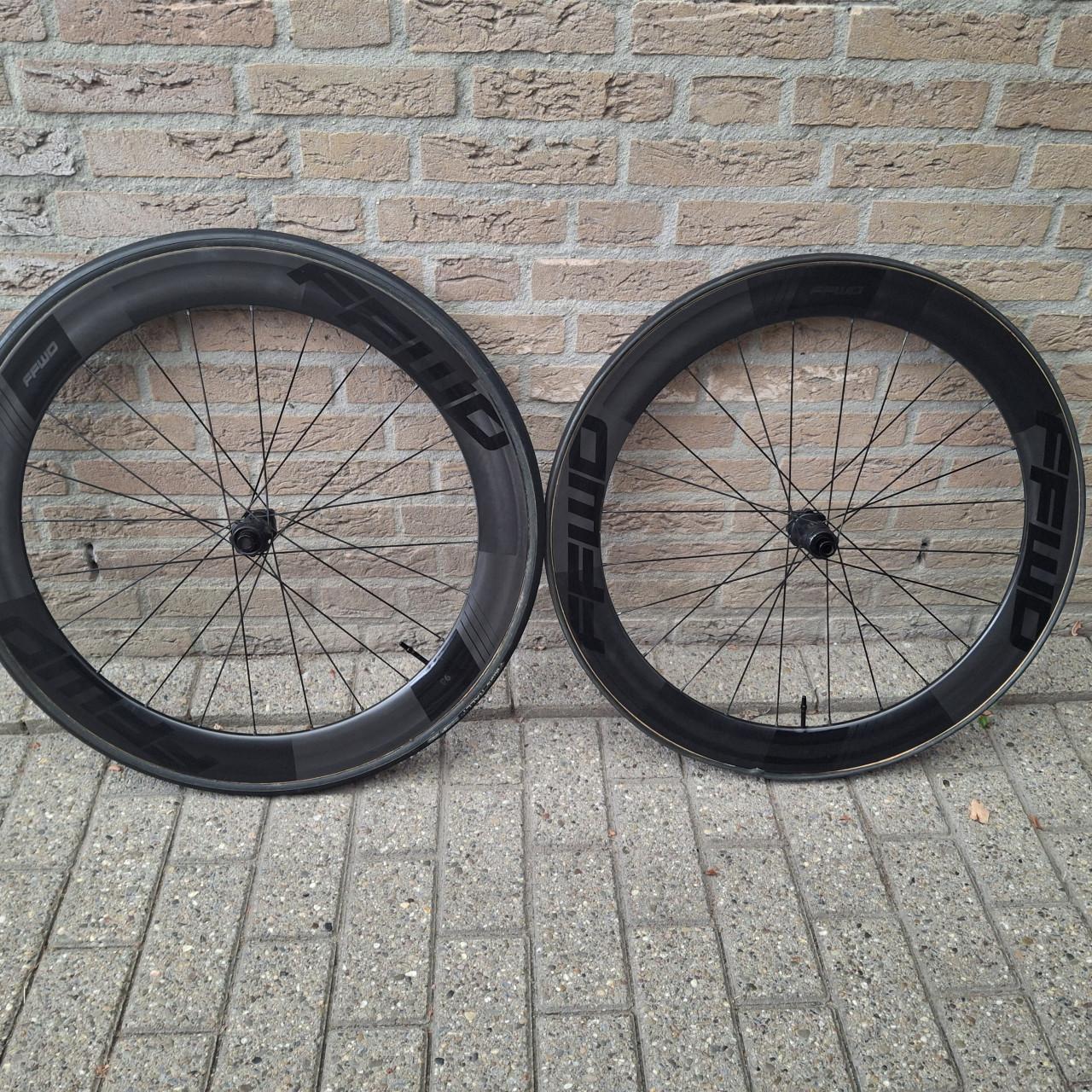 Canyon Ultimate CF SL 7- 2XL-2025-nieuwstaat