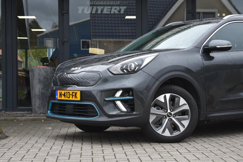 Kia E-niro edition 64 kwh soh 97,8% | stoelverwarming | nap | camera | stuu