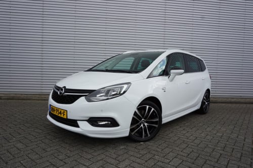 Opel Zafira 1.6 turbo business executive 7p. airco / navi / cruise / elektr