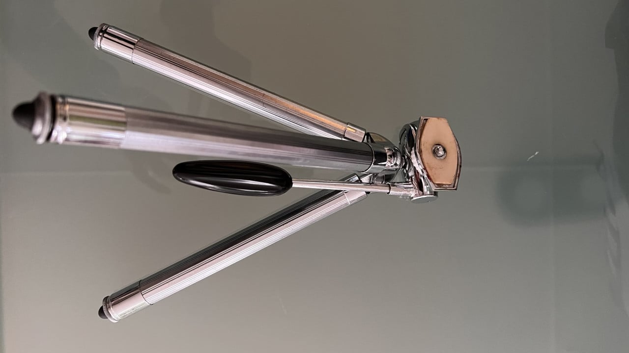 Tripod