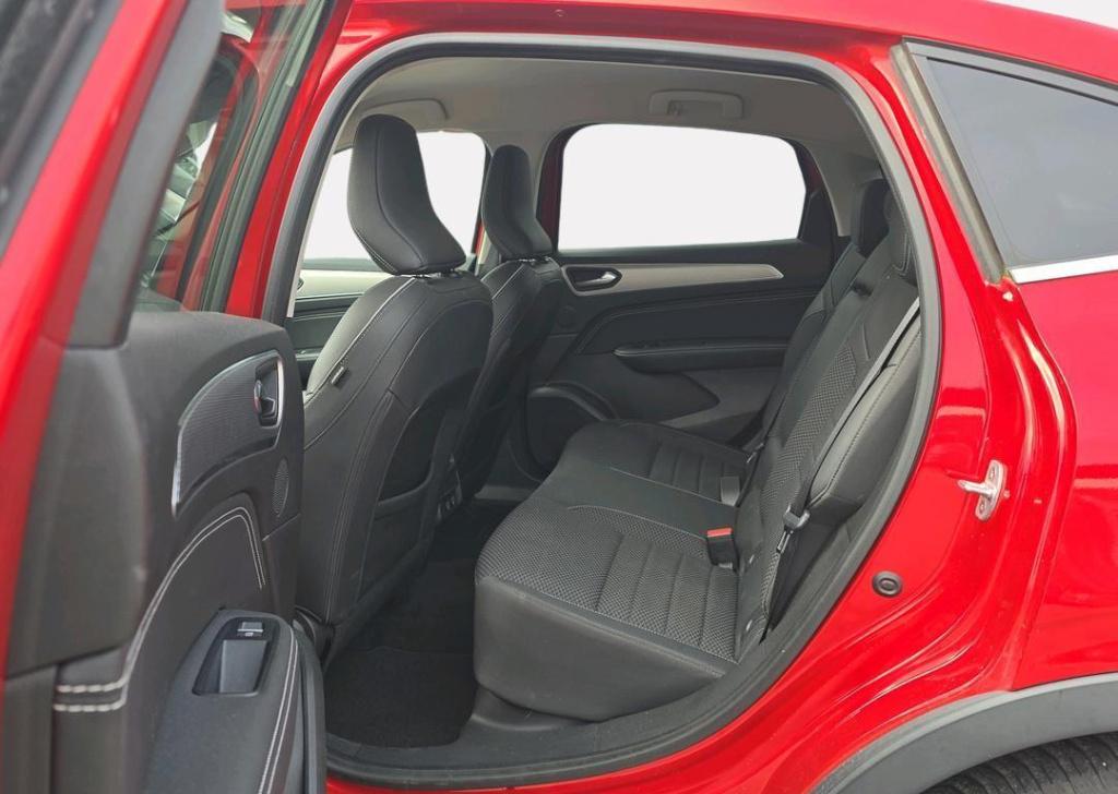 Renault Arkana 1.6 e-tech hybrid 145 intens