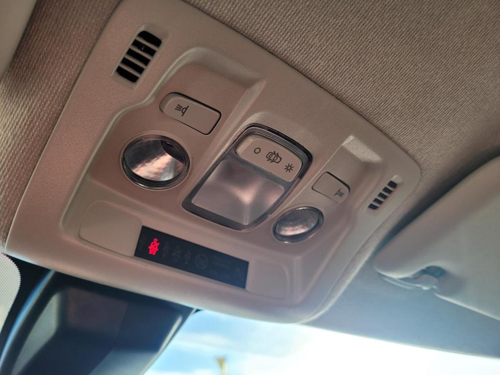 Citroen C3 1.2 puretech s&s shine automaat