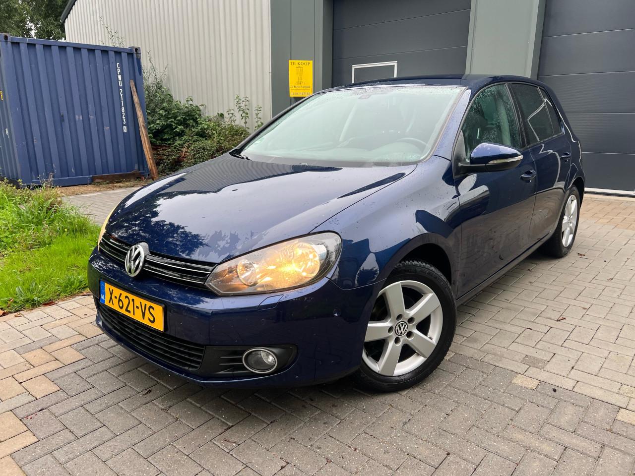 Volkswagen Golf 1.2TSI Highline Bluemotion