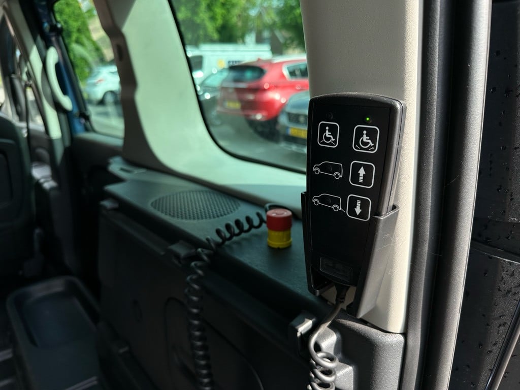 Renault Kangoo family 1.2 tce // rolstoelauto // automaat //