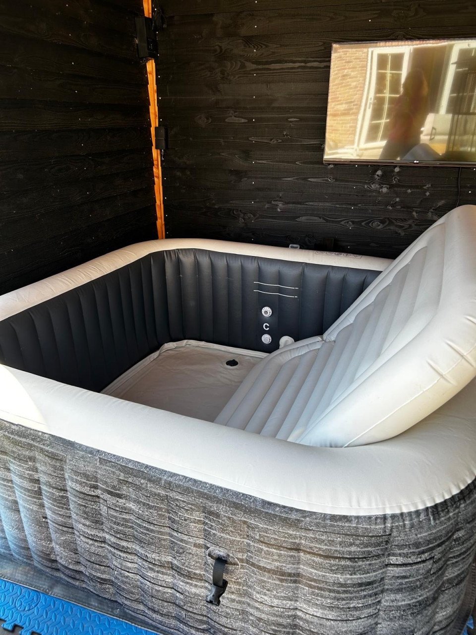 Intex Pure Spa Greystone Deluxe opblaasbare spa - 6 persoons