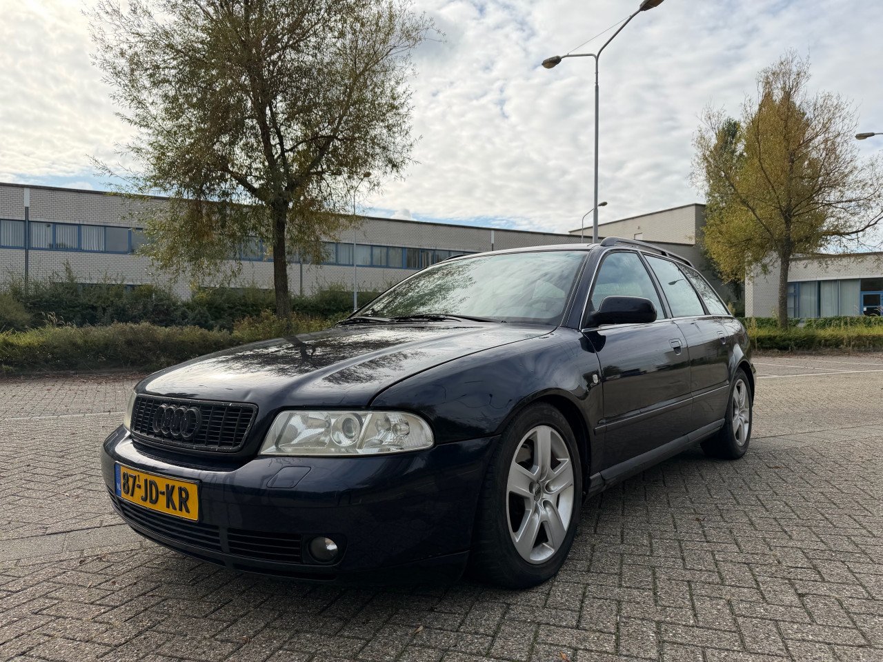 Audi A4 2.4 V6 | Airco | Apk | Nap | Elektr ramen | Leder
