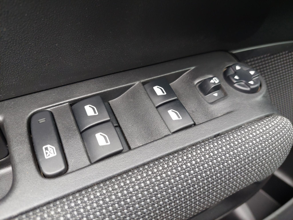 Citroen C3 Aircross suv 1.2 pt 110 shine navi/clima/cam