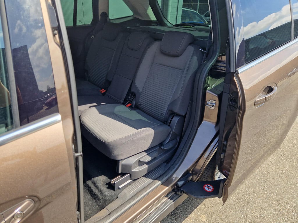 Ford Grand C-max 1.0 titanium