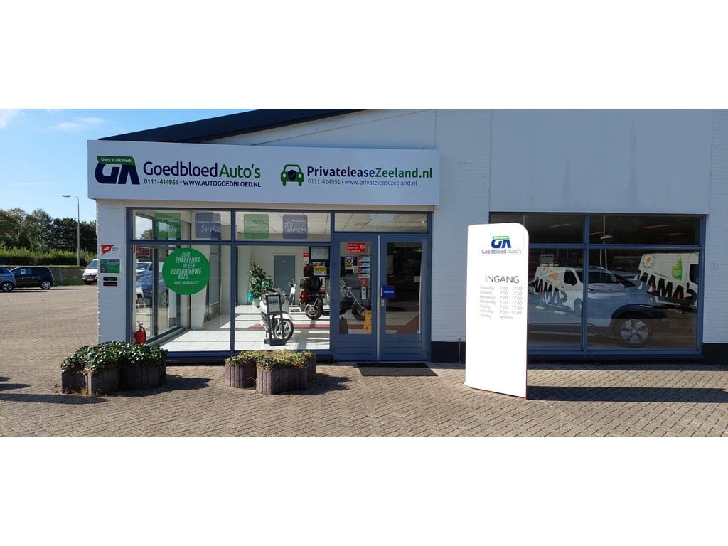 Peugeot 308 1.2 puretech active | navi | park.sens | climate control