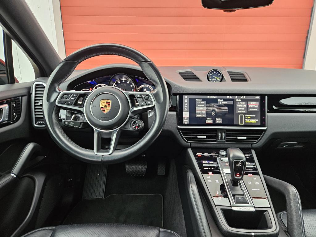 Porsche Cayenne coupé 3.0 e-hybrid | sport chrono | pano | nl-auto