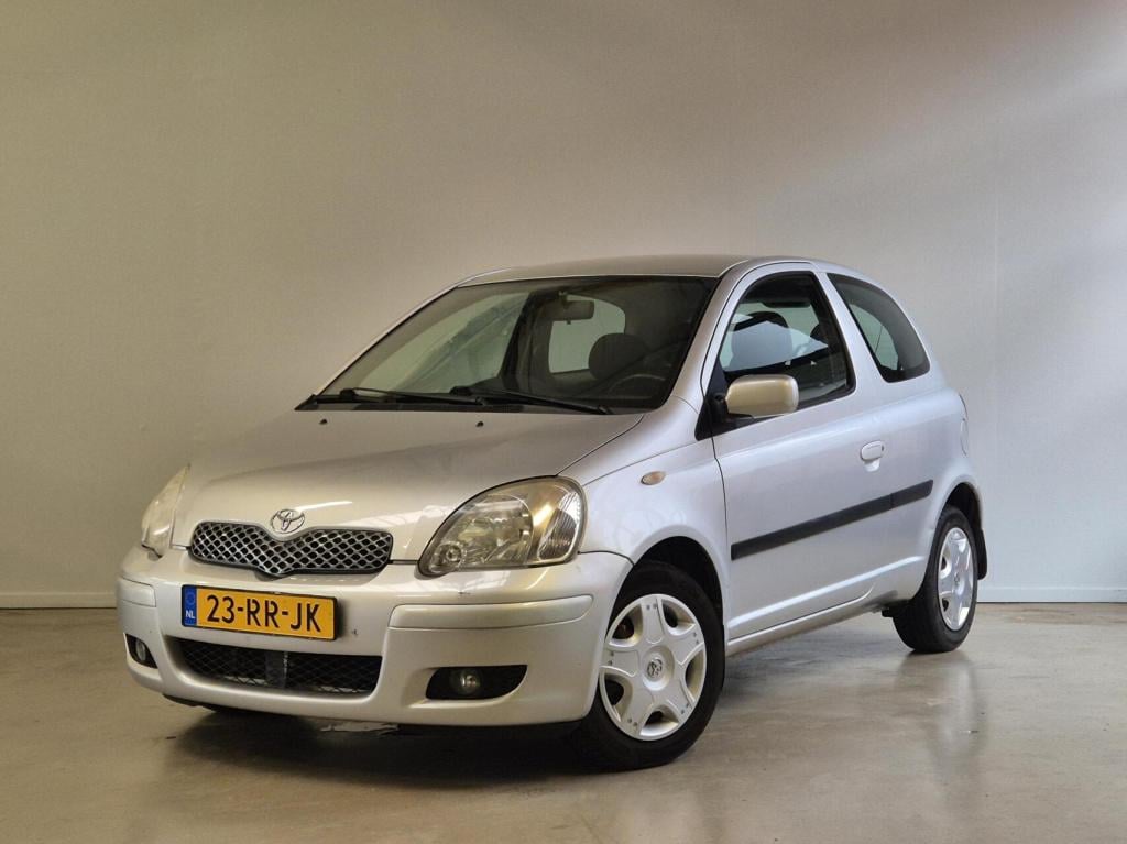 Toyota Yaris 1.3 vvt-i s-line