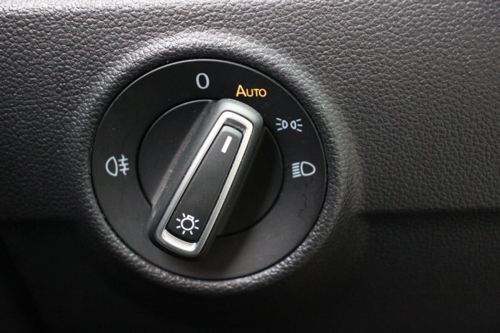 Volkswagen T-roc 2.0 tsi 4motion r | beats | acc | carplay