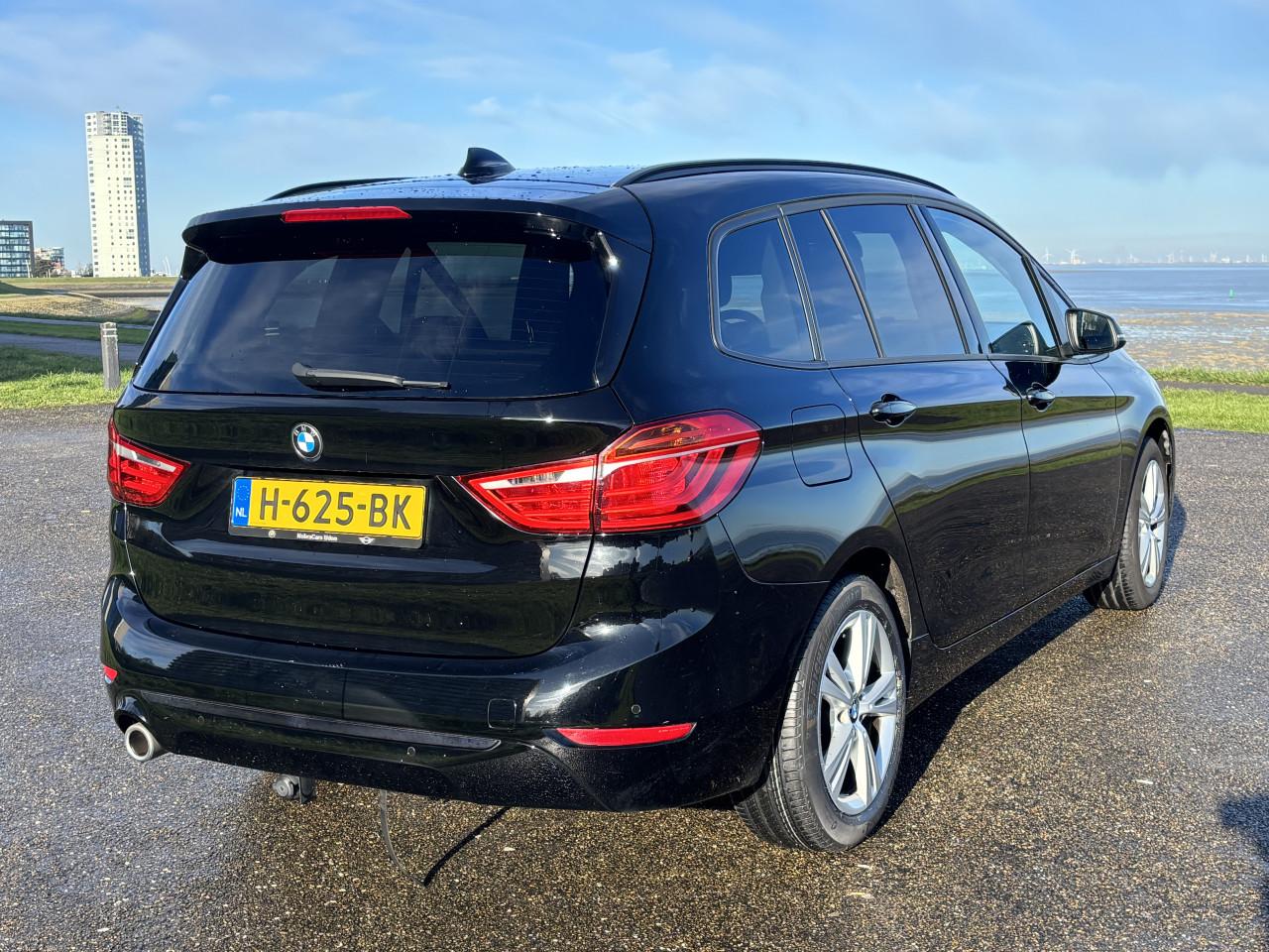 BMW 2-Serie Gran Tourer 218i 140pk 5p. Aut 2020 Zwart