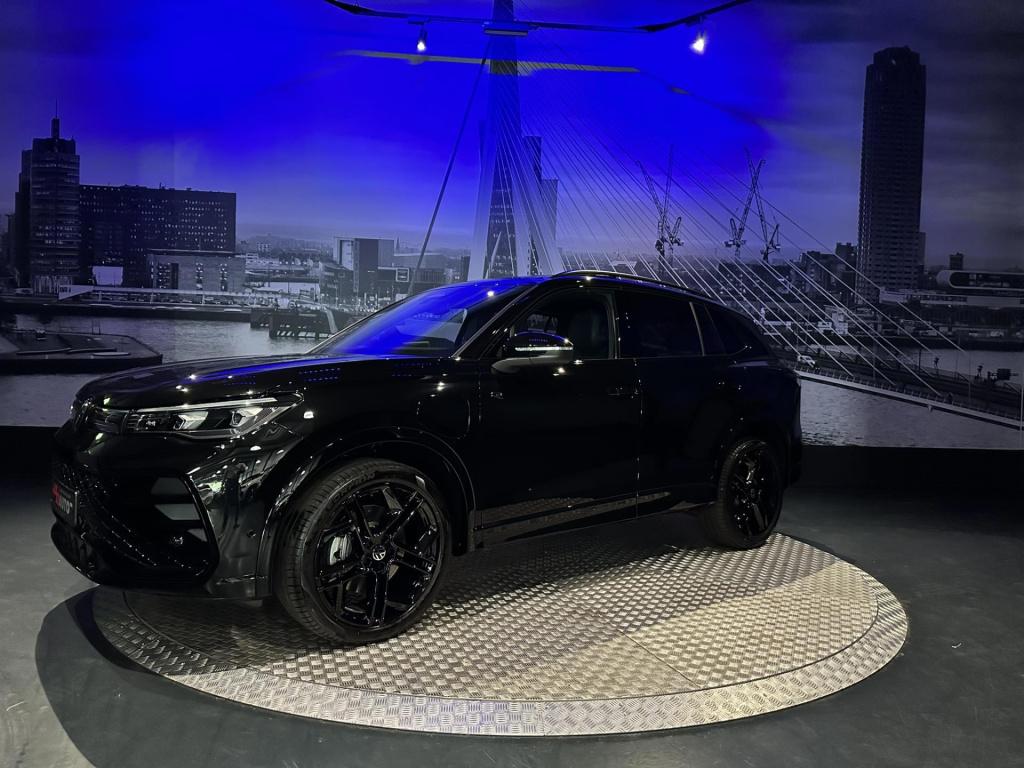 Volkswagen Tiguan 1.5 ehybrid r-line edition *leder*memory*blackstyle*trekh