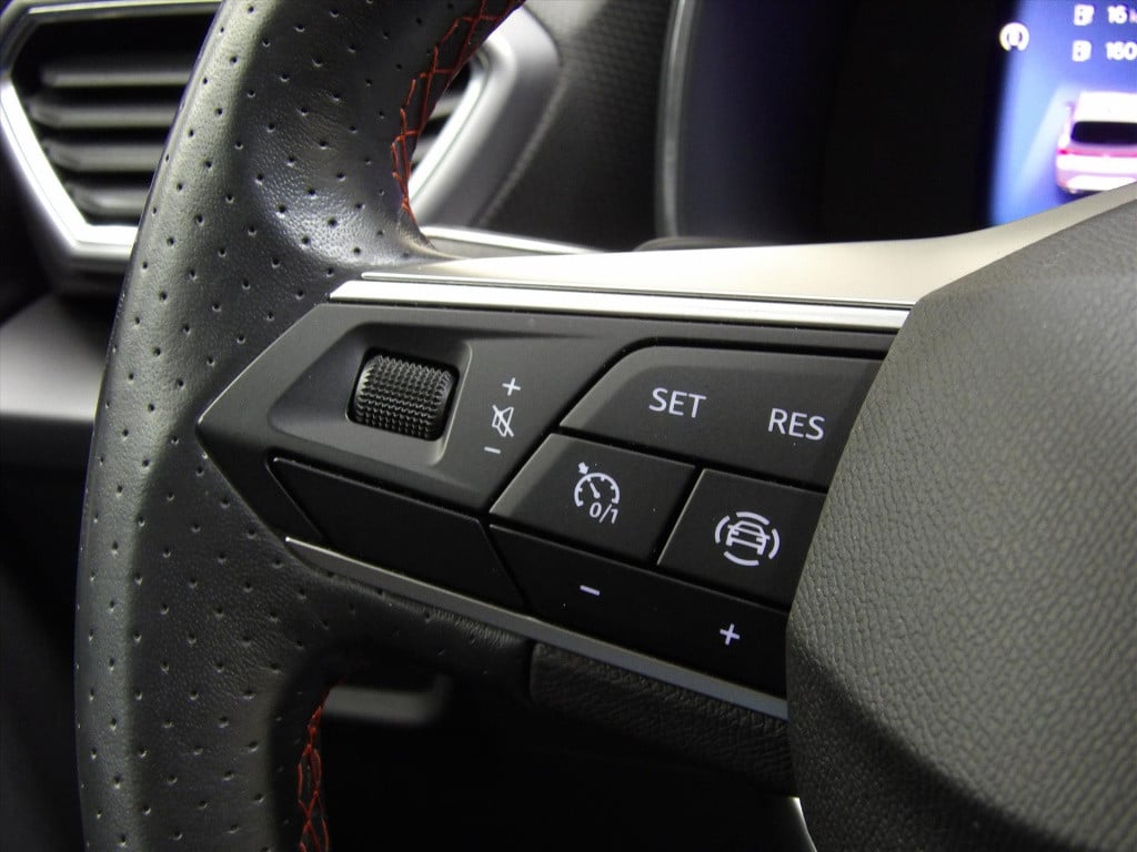 Seat Leon Sportstourer new 1.4 ehybrid phev fr