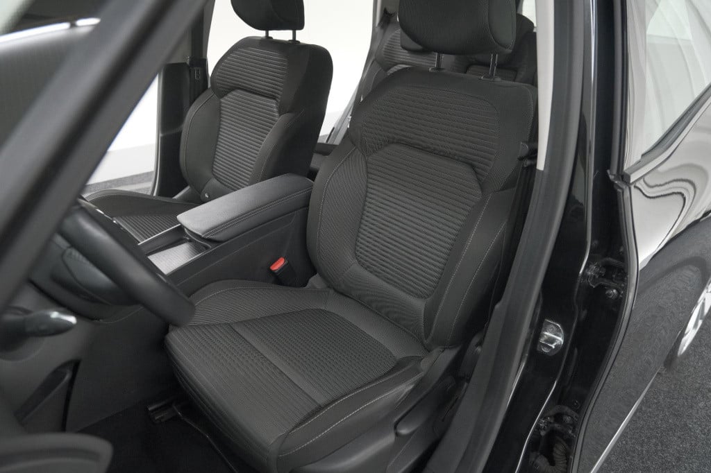 Renault Grand Scenic tce 140 edc intens | 7 zitplaatsen | trekhaak | camera