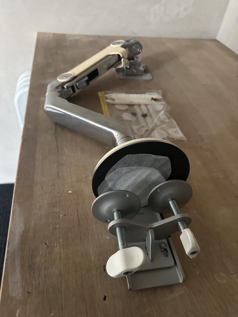 Monitorarm voor bureau