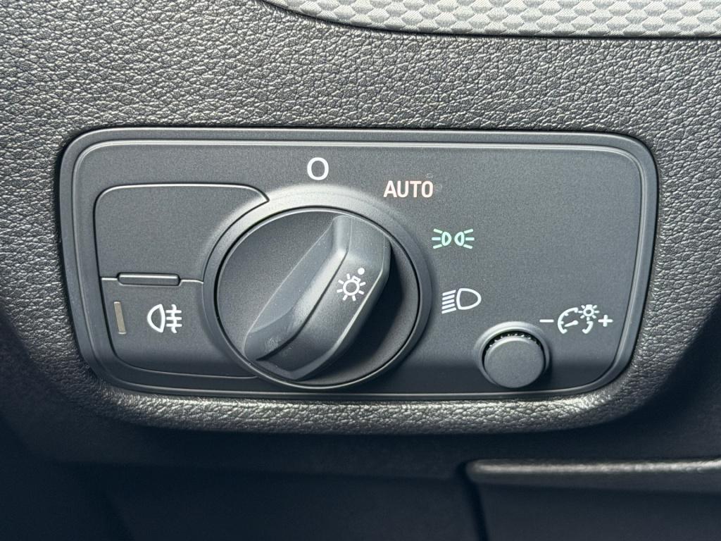 Audi Q2 35 tfsi 150pk s-tronic advanced | virtual | camera | carplay | stoe