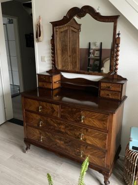 Antieke kaptafel Harrods