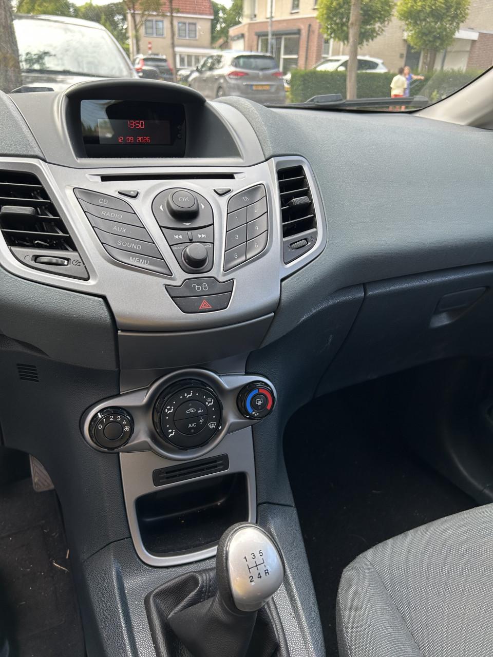 Ford Fiesta 2011 met airco