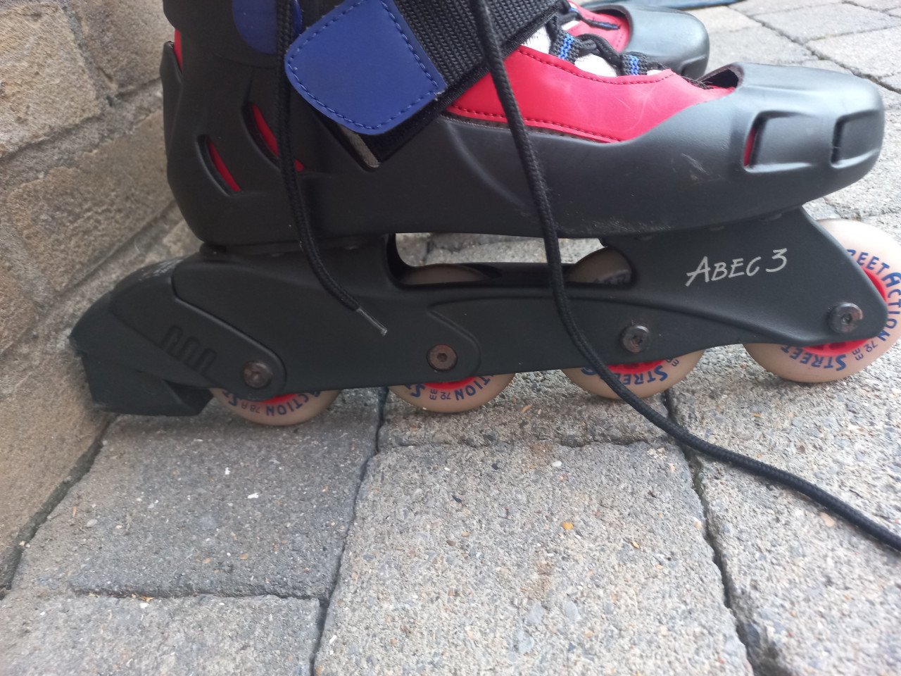 Te koop skeelers street action