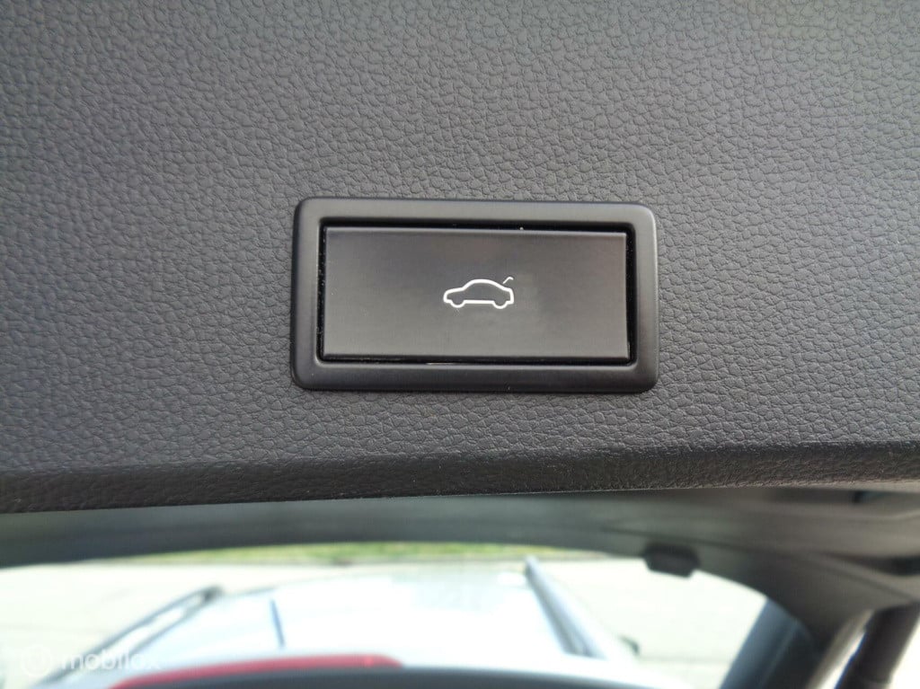 Seat Ateca 1.0 ecotsi style/airco/ecc/lm velgen/1st eig/trekhaak