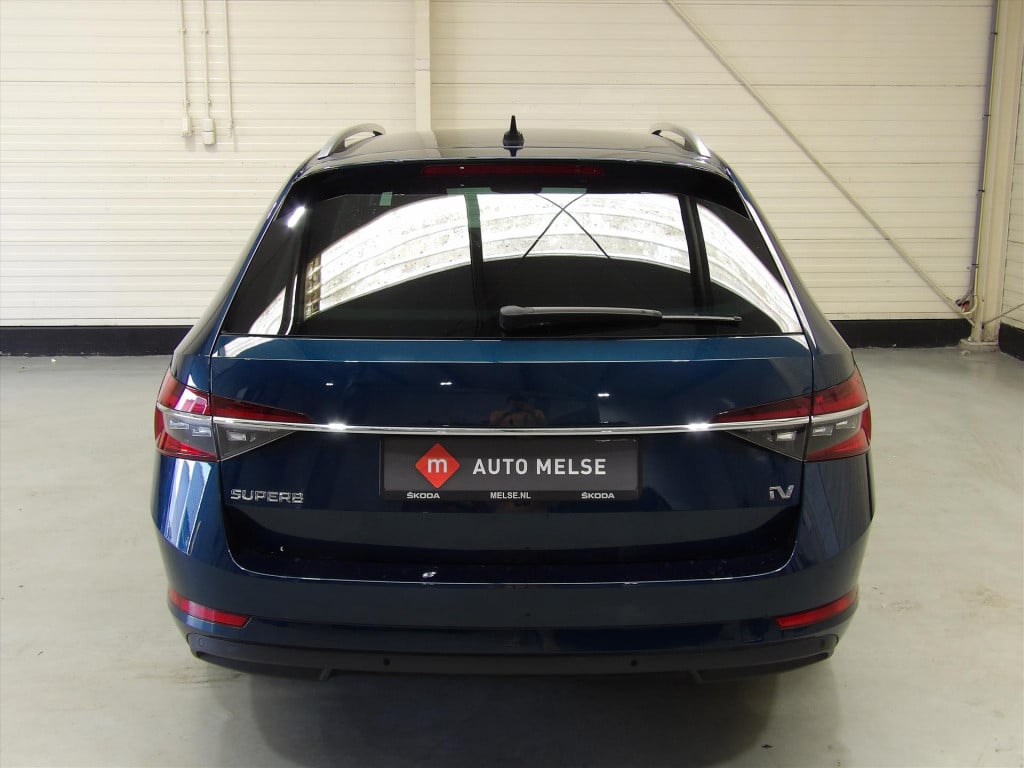 Skoda Superb combi 1.4 tsi phev 217pk dsg-6 style
