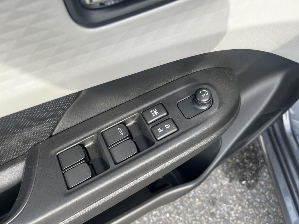 Suzuki Swift 1.2 select smart hybrid