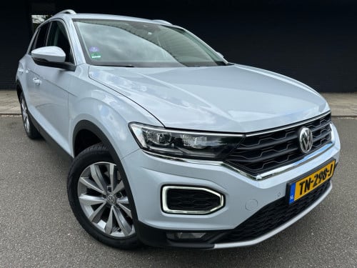 Volkswagen T-roc 1.0 tsi style // led koplampen // trekhaak //