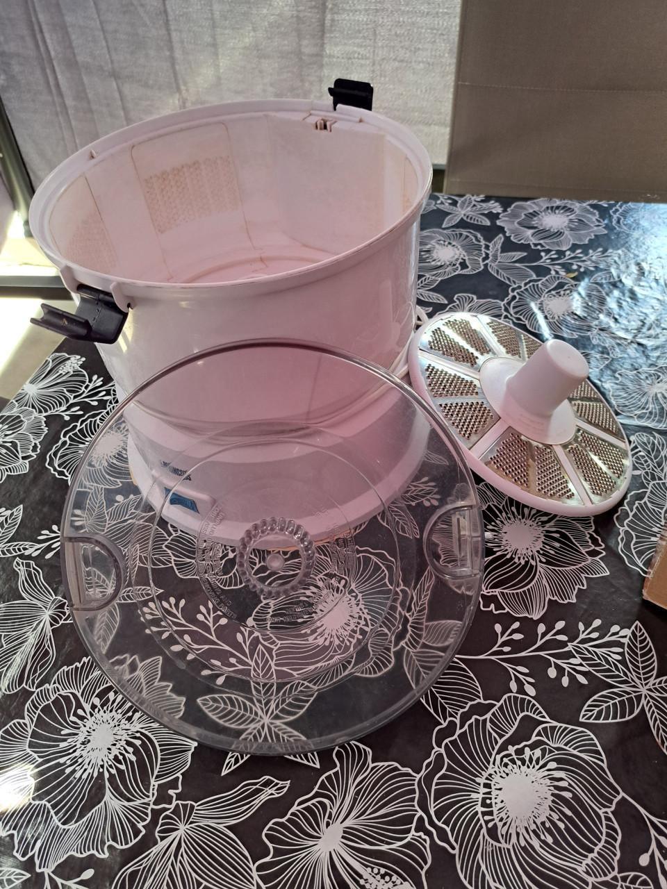 Princess aardappelschrapmachine voor 1 kg.