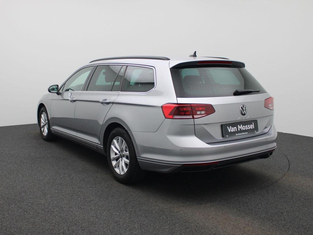 Volkswagen Passat variant 1.5 tsi business | automaat | lmv | parkeer senso