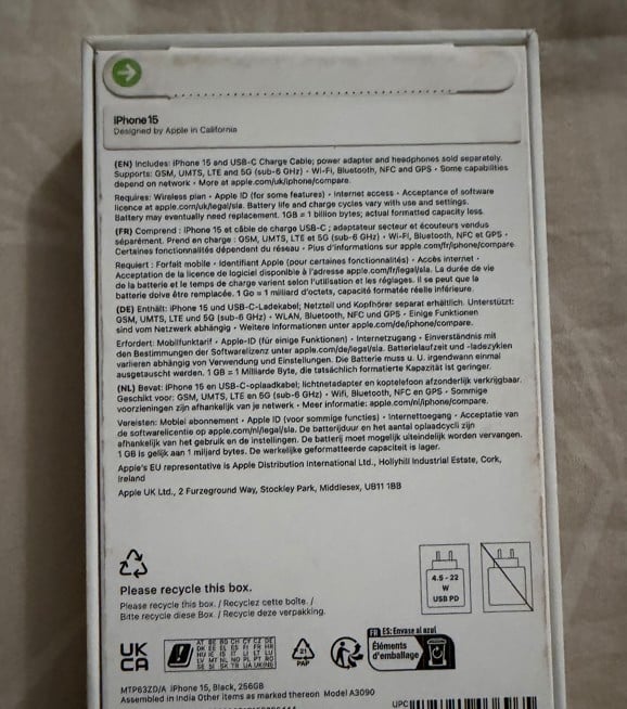 Apple iPhone 15 - 256GB - Black - GESEALD - HELEMAAL NIEUW -