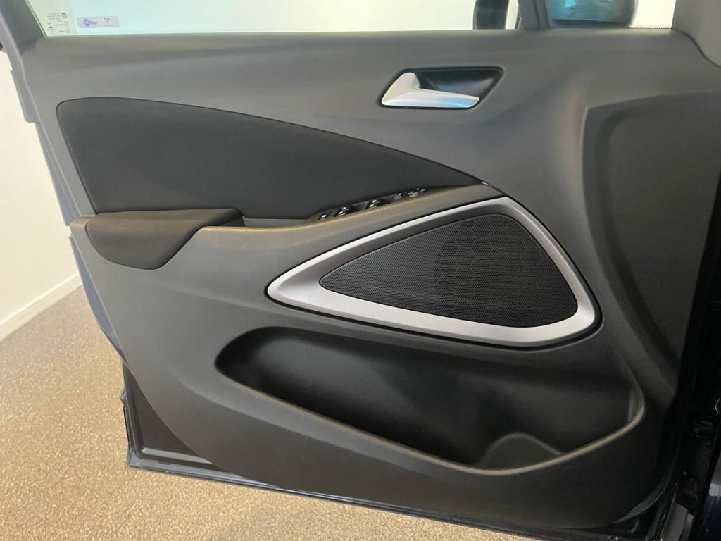 Opel Crossland X 1.2 turbo online edition