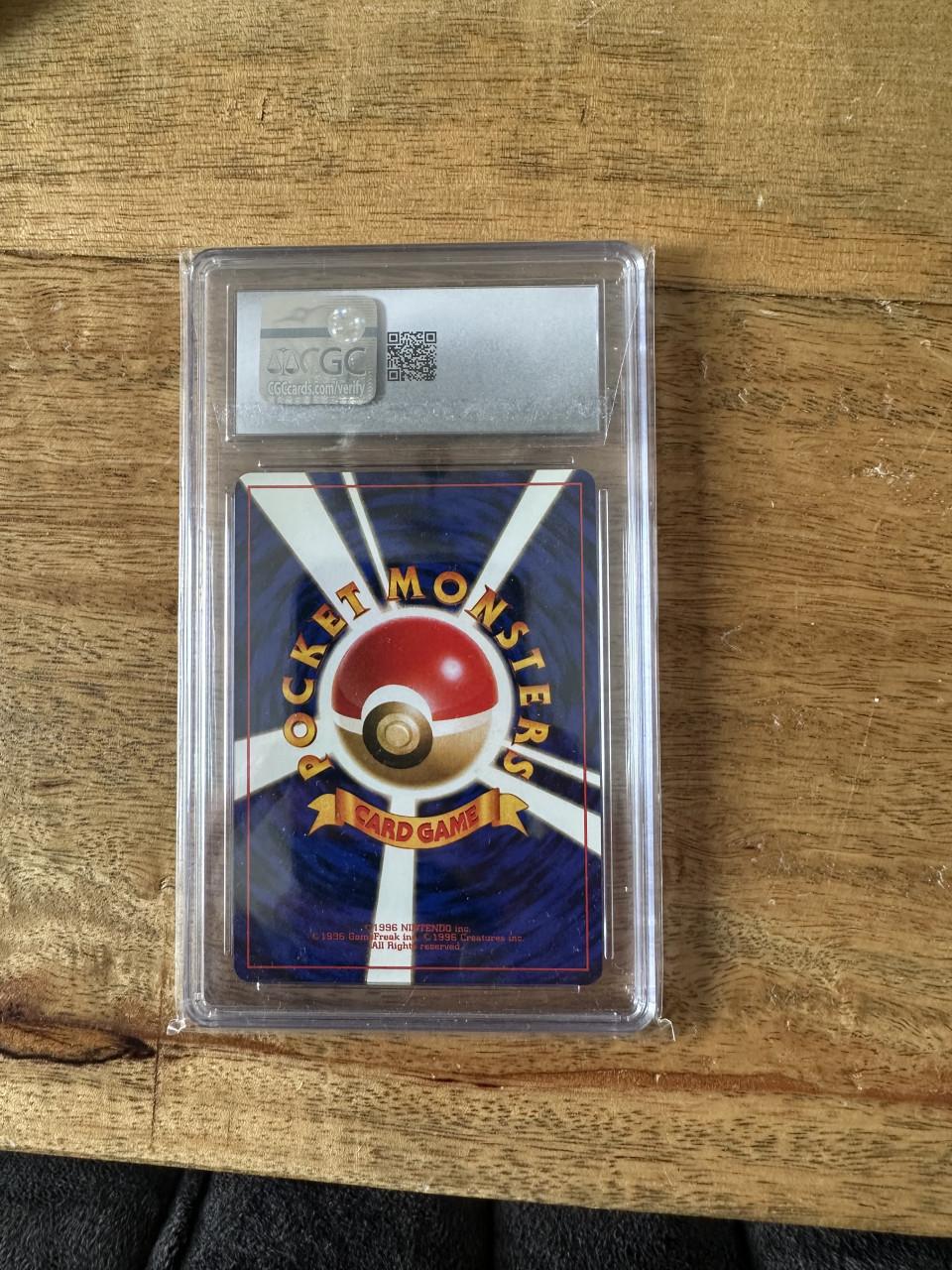 CGC 10 GEM MINT Dragonite Holo  1997 Fossil Mystery of the Fossils #149