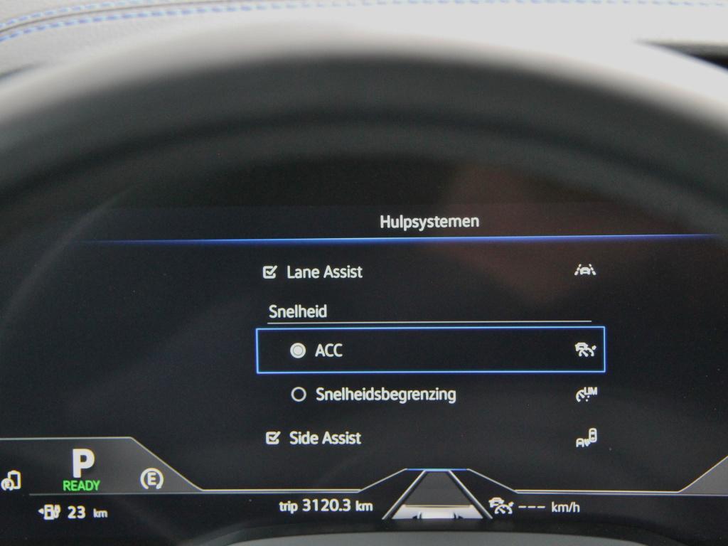 Volkswagen Touareg r 3.0 tsi ehybrid 462pk | full option