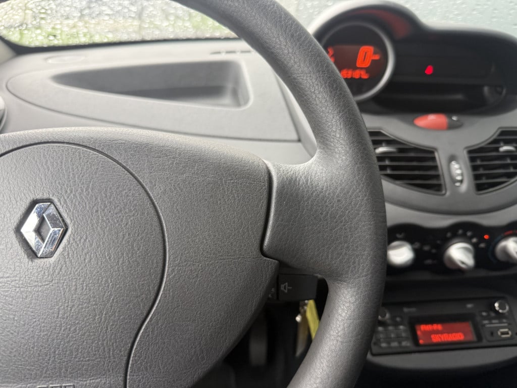 Renault Twingo 1.2 16v airco parisienne 3-drs