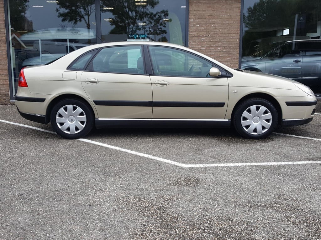 Citroen C5 2.0 16v ligne prestige cruise & climate control | parkeersensore