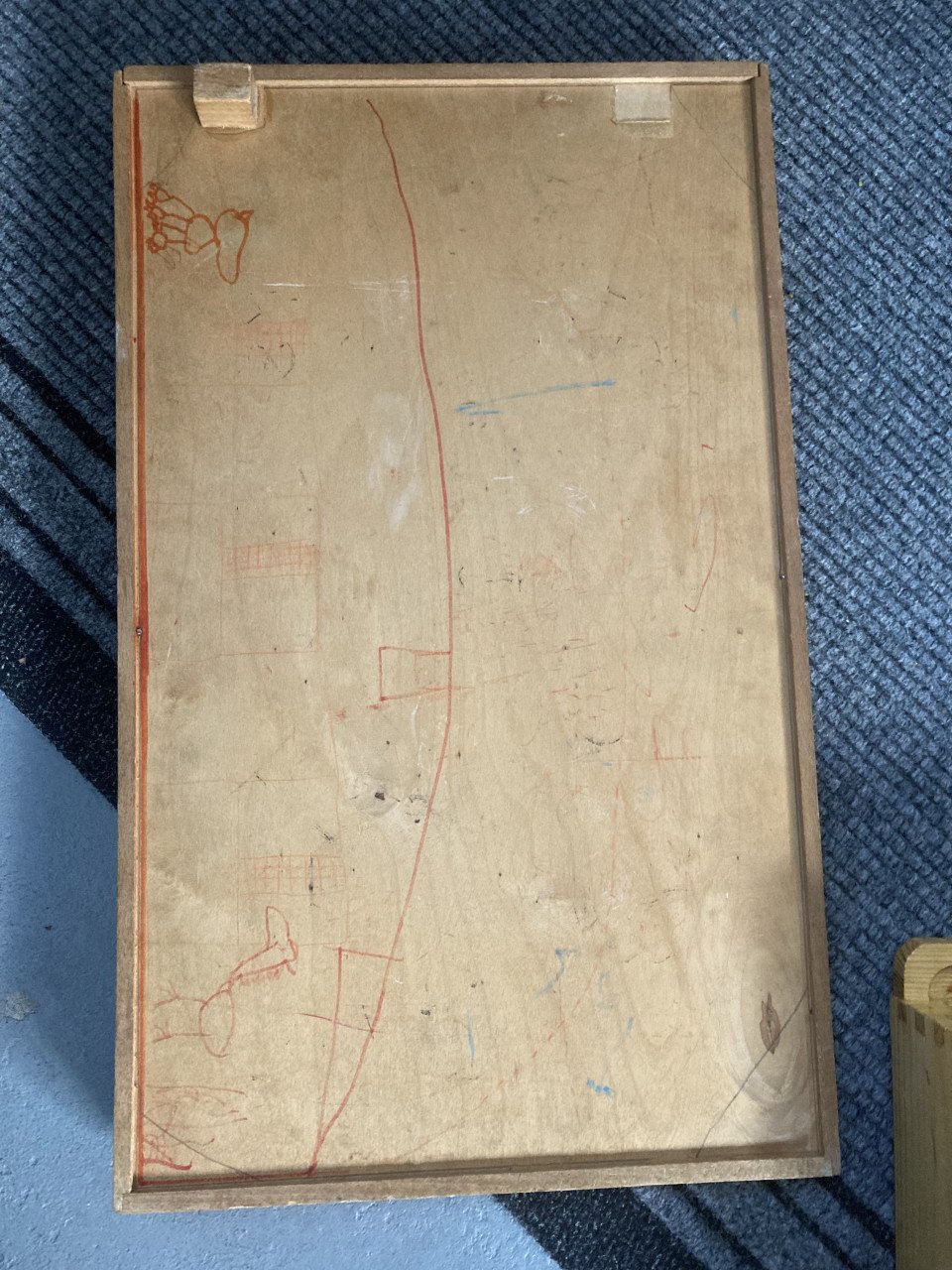 Vintage antiek houten flipperspel De Speeltuin en recent knikker labyrinth
