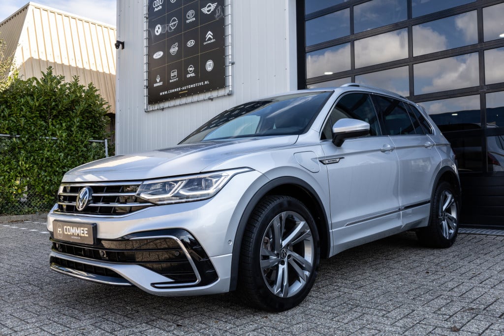 Volkswagen Tiguan 1.4 tsi ehybrid 2x r-line business+ ✅pano✅matrix✅acc✅cam