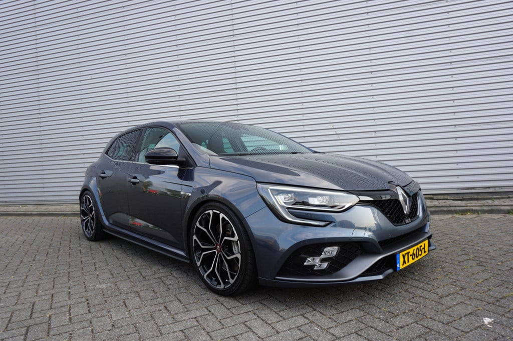 Renault Megane 1.8 tce 280 rs - schaalstoelen / hud / xenon / camera / navi