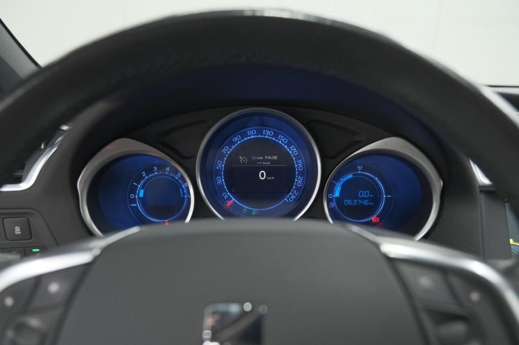 Ds Ds 4 puretech 130 performance line | camera | dodehoekdetectie | stoelma