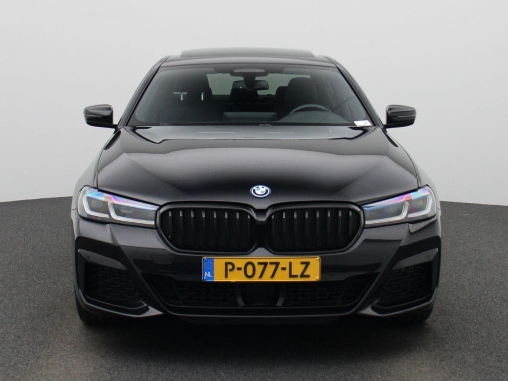 BMW 5 Serie 520e business edition plus | m-sport | automaat | schuifdak | t