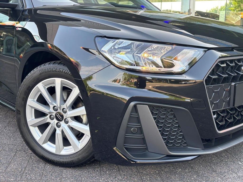 Audi A1 Sportback 30 tfsi 116pk s-tronic s-line|navi|virtual cockpit| rijkl