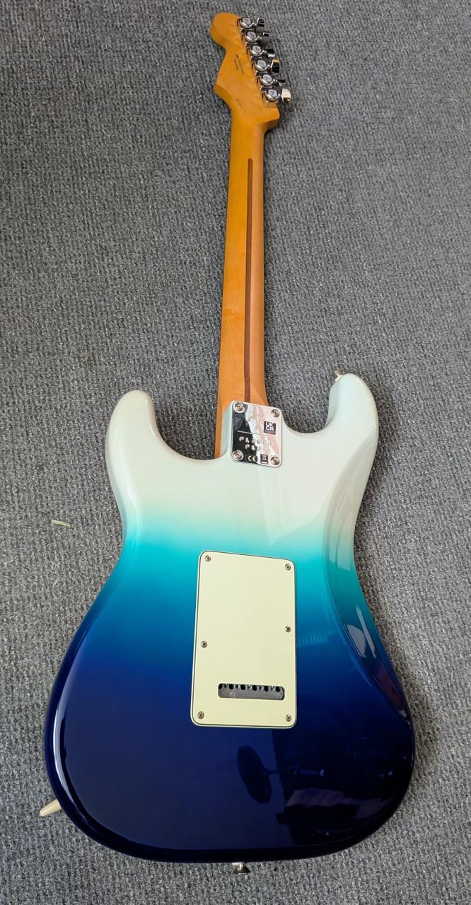 Fender Player Plus Stratocaster HSS